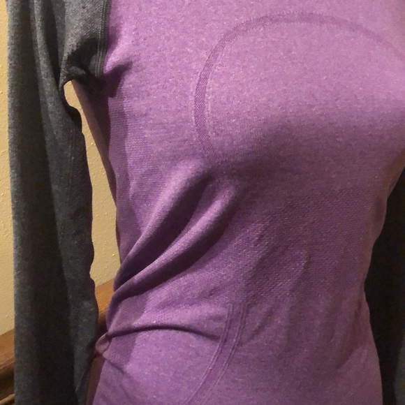 Lululemon Run Swiftly Tech Long Sleeved Shirt - Picture 4 of 10
